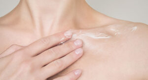 Décolleté Day Cream with Mel[O]stem MBAL and Matrixyl MBAL